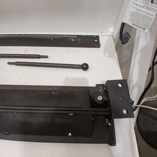 VEVOR BENDING MACHINE FOR METALS- FITS UP TO 30" -BLACK (MODEL: W1.2X760) image 3