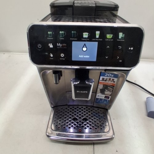PHILIPS LATTEGO 5500 SERIES FULLY AUTOMATIC ESPRESSO MACHINE WITH BUILT-IN GRINDER - GREY CHROME (MODEL: EP5544/90) image 2