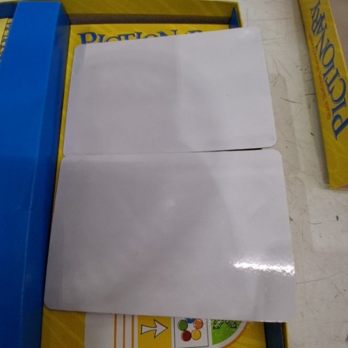 MATTEL GAMES PICTIONARY WITH DRY ERASE BOARDS - AGES 8+ image 3