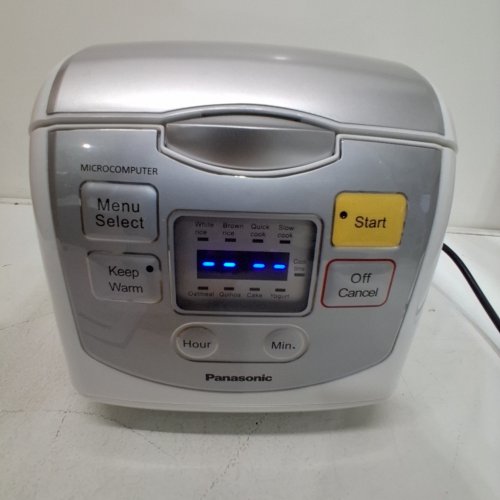PANASONIC DIGITAL RICE COOKER - 4 CUP - WHITE - (MODEL: SR-ZC075W) image 2