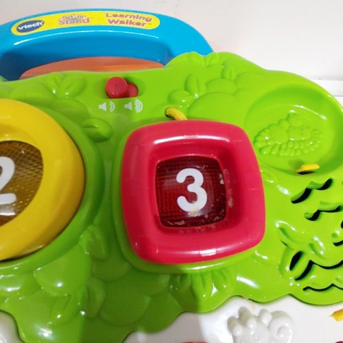 VTECH SIT-TO-STAND LEARNING WALKER image 4