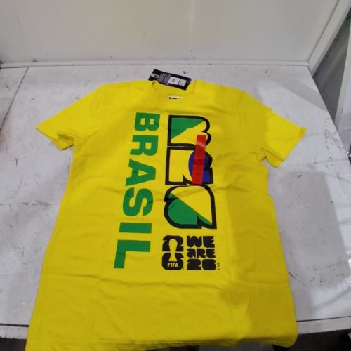 MEN'S FIFA WORLD CUP 2026 BRAZIL GRAPHIC T-SHIRT - SMALL - YELLOW (STYLE: M245QFF) image 2