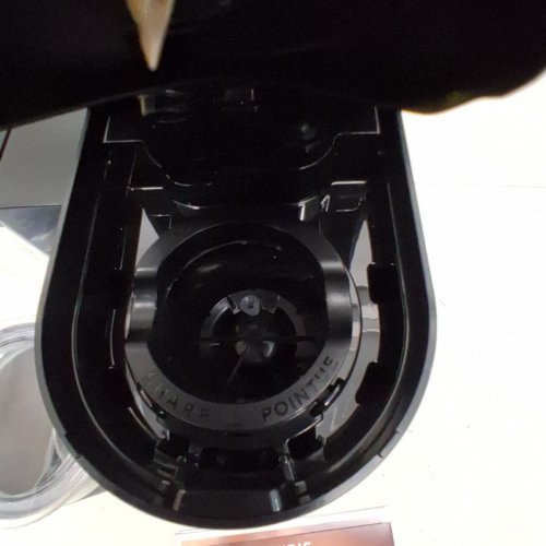 KEURIG K-CAFE ESSENTIALS - 3 CUP SIZES - BLACK - (MODEL: K85) image 5