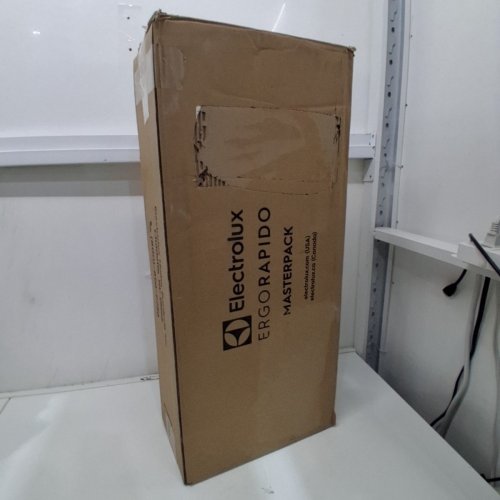 ELECTROLUX ERGORAPIDO CORDLESS 2-IN-1 VACUUM CLEANER WITH HIGH SUCTION POWER AND 180-DEGREE EASYSTEER MOBILITY - WHITE (MODEL: EHVS2510AW) image 5