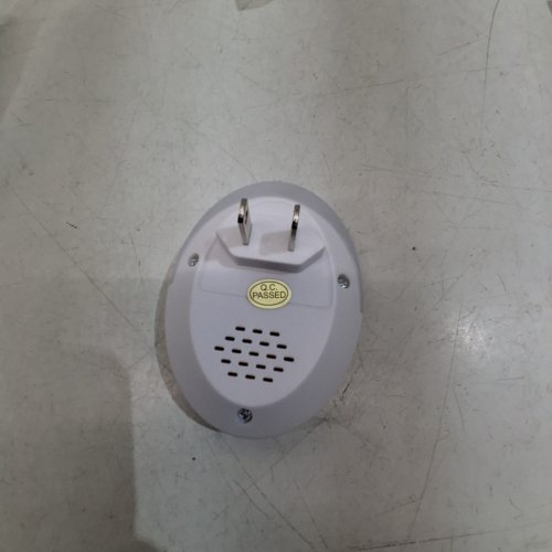 6PK ULTRASONIC PEST REPELLER - 5W, 90 V-250 V - WHITE image 4