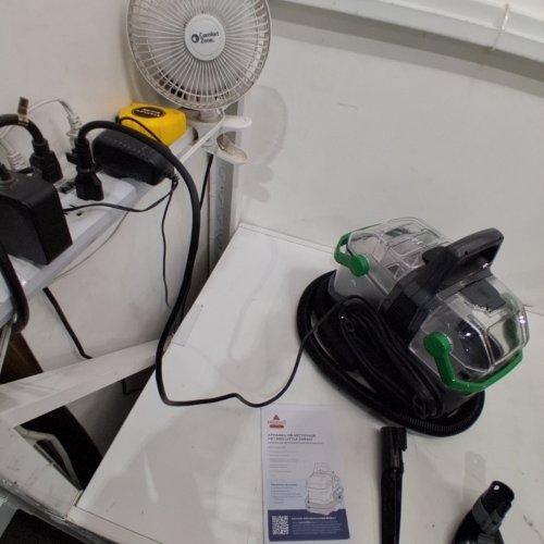BISSELL LITTLE GREEN PORTABLE CARPET CLEANER WITH 68OZ CLEAN WATER TANK & 48OZ DIRTY WATER TANK - BLACK (MODEL: 3909B) image 2