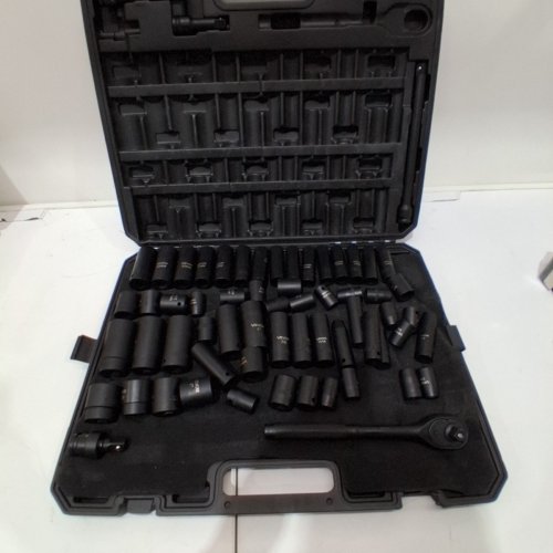 65PC VEVOR IMPACT SOCKET SET WITH STORAGE CASE - 10 MM TO 24 MM - 1/2" - BLACK (MODEL: SS213878655) image 2