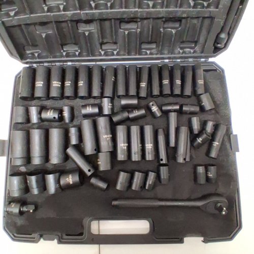 65PC VEVOR IMPACT SOCKET SET WITH STORAGE CASE - 10 MM TO 24 MM - 1/2" - BLACK (MODEL: SS213878655) image 3