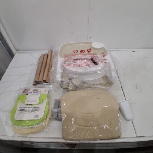 ZEBRATER PORTABLE FOLDABLE BABY HIGHCHAIR/DINING SEAT WITH 5-POINT HARNESS, ADJUSTABLE FOOD TRAY, FOOTREST & BIBS - 40 LBS CAPACITY - BEIGE (MODEL: HA-036S) image 2