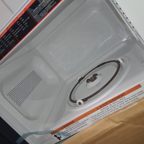 GALANZ RETRO STYLE COUNTERTOP MICROWAVE OVEN - 0.7CU.FT. - WHITE (MODEL: GLCMKZ07WER07) image 5