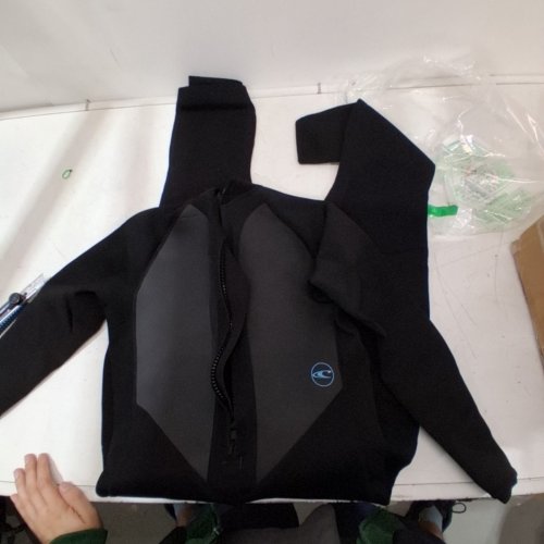 WOMENS O'NEILL FULL ZIP SURFING WETSUIT - SIZE 14 - BLACK - (STYLE: 5042) image 2