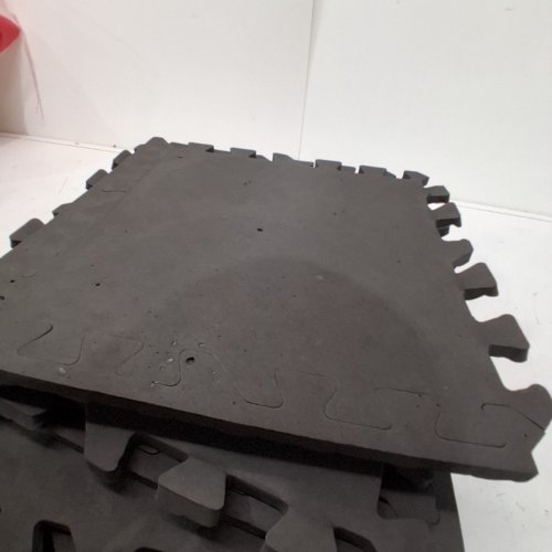 12PK INTERLOCKING FOAM FLOOR TILES - 12" X 12" - BLACK image 3