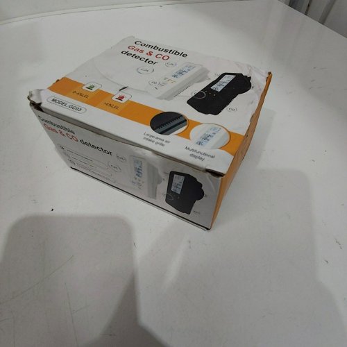 STEADFAST COMBUSTIBLE GAS AND CO DETECTOR - BLACK (MODEL: GC03) image 4