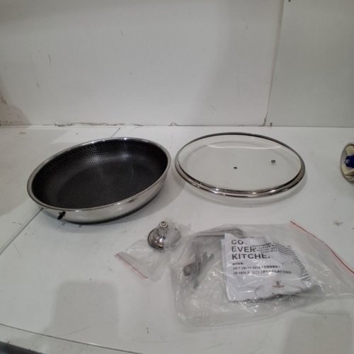 NON-STICK FRYING PAN WITH LID - 12" - STAINLESS STEEL image 3