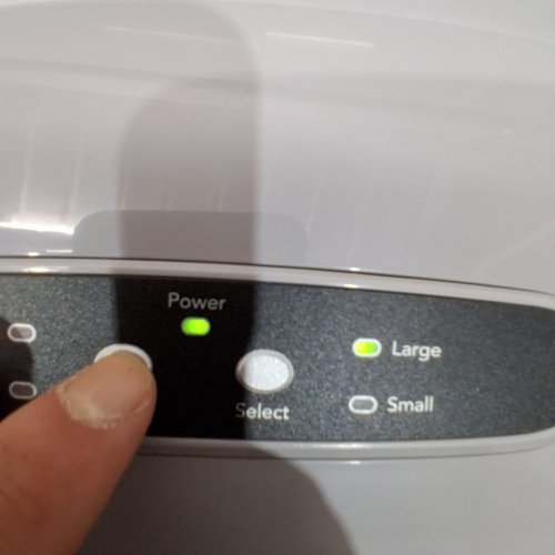 FRIGIDAIRE STAINLESS STEEL COUNTERTOP ICE MAKER - 26 LB/DAY - SILVER (MODEL: EFIC120-SS-SC) image 2