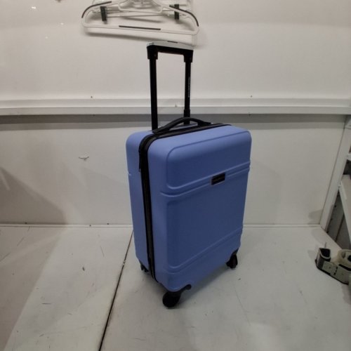 TRAVELERS CLUB LIGHTWEIGHT SPINNER CARRY-ON LUGGAGE - 22" - SKYLINE BLUE (MODEL: TCL-90420-430) image 2