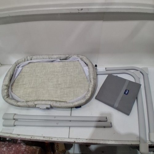 HALO BABY BASSINET BASSINEST FLEX CO SLEEPING CRIB - GREEN/WHITE (MODEL: 4870) image 2