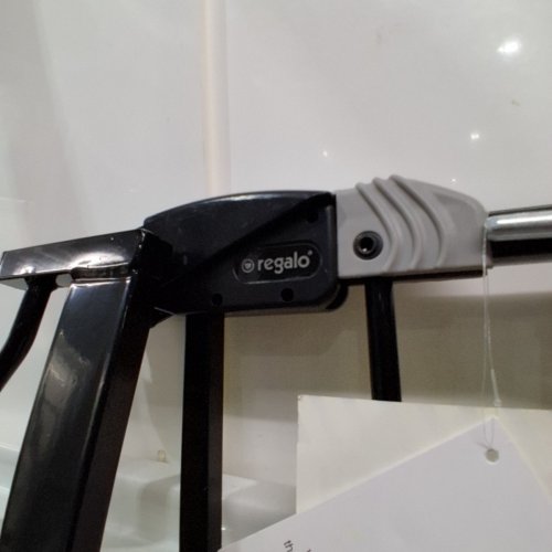 REGALO SAFETY EASY STEP EXTRA WIDE BABY GATE- 29" - 49"- BLACK- (MODEL: 1160 B DS) image 3
