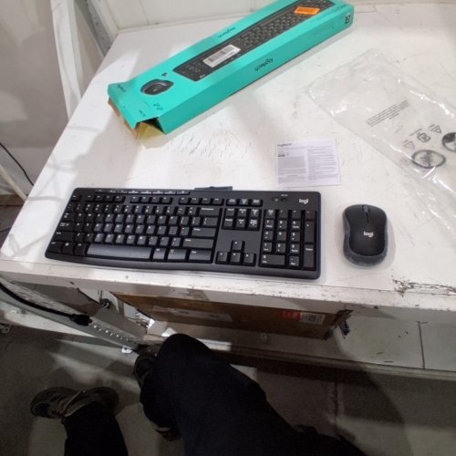 3PC LOGITECH FULL-SIZE WIRELESS KEYBOARD AND MOUSE COMBO WITH DONGLE - BLACK (MODEL: MK270) image 4