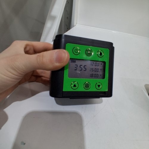 AUTOMATIC SMART FISH AQUARIUM FEEDER DISPENSER WITH TIMER AND LCD DISPLAY - 320ML CAP - GREEN (MODEL: F18C) image 2
