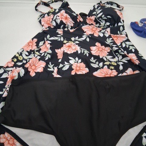 2PC WOMEN'S SWIMSUIT SET WITH TUMMY CONTROL - XXL - BLACK/FLORAL image 2
