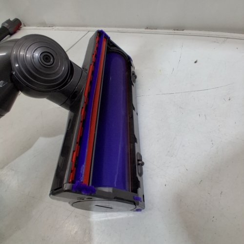 DYSON V8 RECHARGABLE HANDHELD STICK VACCUM - GREY/PURPLE (MODEL: SV25) image 3