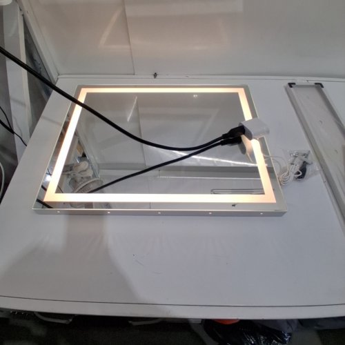 VANITY MAKEUP MIRROR WITH LIGHTS WITH 3 COLOUR MODES - 23" X 19" - WHITE (MODEL: SDD5846-NEW) image 3