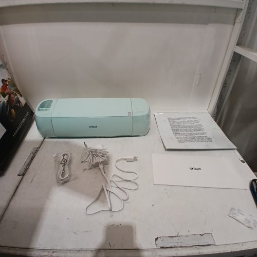 CRICUT EXPLORE 3 - SMART CUTTING MACHINE, MINT image 3
