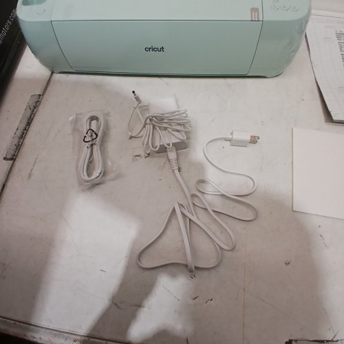CRICUT EXPLORE 3 - SMART CUTTING MACHINE, MINT image 4