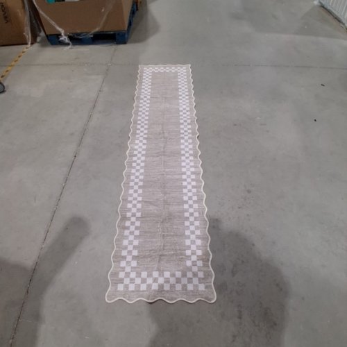 GARVEE CHECKERBOARD RUNNER RUG -7FT 9" X 1FT 9" - CREAM/WHITE image 3