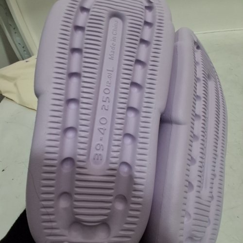 UNISEX MELLOW FLUFFY AND SOFT SANDALS - SIZE 39-40 - LAVENDER image 4