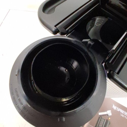 NESPRESSO BY BREVILLE VERTUO COFFEE & ESPRESSO MACHINE - CHROME (MODEL: BNV220) image 4