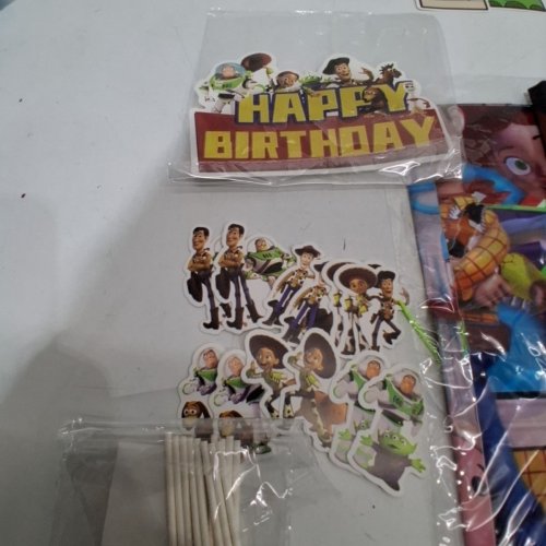100PC ASSORTED TOY STORY BIRTHDAY PARTY SUPPLIES - ASSORTED COLOURS image 3