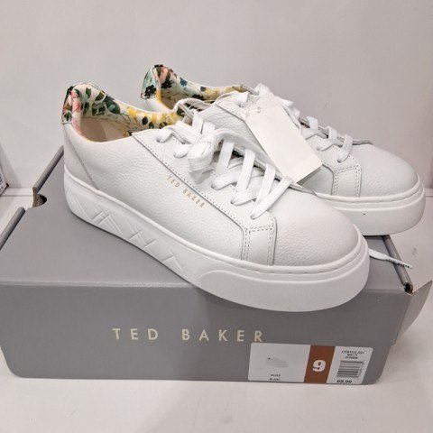 WOMENS TED BAKER MAISIE LEATHER COURT SHOES - SIZE 9 - WHITE/FLORAL (STYLE: 3756607) image 2