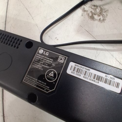 LG WIRELESS 2.1CH SOUND BAR SYSTEM WITH SUBWOOFER - BLACK (MODEL: SQC2) image 6