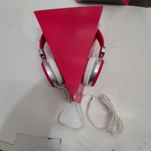 J+ WIRED STEREO HEADPHONES - PINK image 3