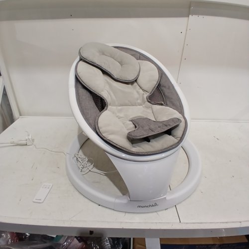 MUNCHKIN BLUETOOTH ENABLED LIGHTWEIGHT BABY SWING WITH NATURAL SWAY IN 5 RANGES OF MOTION AND REMOTE - WHITE/GREY - (MODEL: 21330) image 3