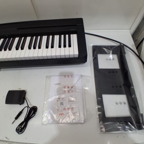 YAMAHA P45B ENTRY LEVEL 88-KEY WEIGHTED ACTION DIGITAL PIANO - BLACK (MODEL: P-45B) image 4