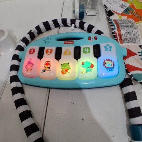 FISHER-PRICE 4-IN-1 BABY MUSICAL GLOW AND GROW KICK & PLAY PIANO GYM PLAYMAT - AGES 0+ MONTHS - BLUE (MODEL: HVX56-9997) image 2