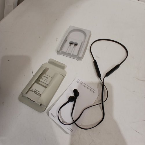 BEATS FLEX WIRELESS EARPHONES MAGNETIC EARBUDS - BLACK (MODEL: A2295) image 2
