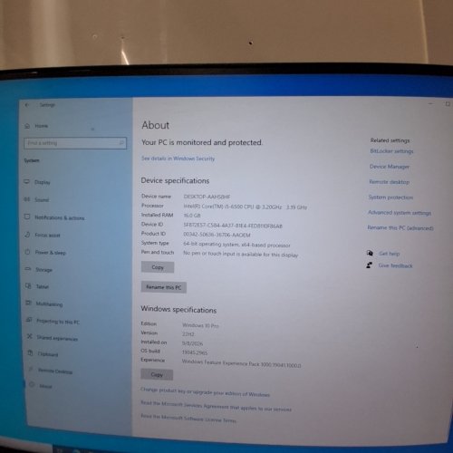 LENOVO THINKCENTRE M700 DESKTOP COMPUTER WITH RGB LIGHT, MOUSE AND KEYBAORD - INTEL I5-6500 3.20GHZ | 16GB RAM | 512GB SSD | INTEL HD GRAPHICS | WINDOWS 10 PRO - BLACK image 4