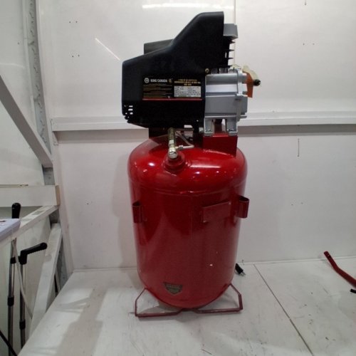 KING CANADA 5 PEAK HP AIR COMPRESSOR WITH UNIVERSAL 1/4" ONE TOUCH QUICK COUPLER - 20GAL, 110V - RED (MODEL: 8498) image 7