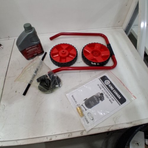 KING CANADA 5 PEAK HP AIR COMPRESSOR WITH UNIVERSAL 1/4" ONE TOUCH QUICK COUPLER - 20GAL, 110V - RED (MODEL: 8498) image 9