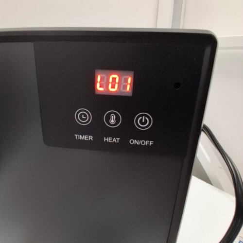 PETNF FOLDABLE CHICKEN COOP HEATER -30" X 12" - 120 V, 180W, 3 LEVEL, 0-24H - BLACK (MODEL: PF143-HW) image 3