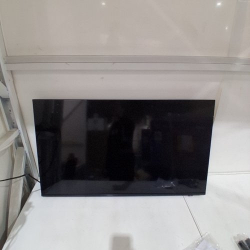 SAMSUNG CRYSTAL UHD U8000H 4K VISION SMART TV TELEVISION - 43" - BLACK (MODEL: UN43U8000HFXZC) image 12
