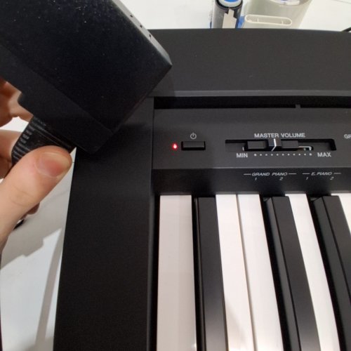 YAMAHA P45B ENTRY LEVEL 88-KEY WEIGHTED ACTION DIGITAL PIANO - BLACK (MODEL: P-45B) image 2