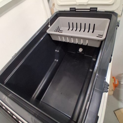 IGLOO TRAILMATE JOURNEY HARD COOLER - 70QT - WHITE/BLACK - (MODEL:00034579) image 5
