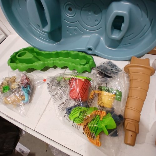 STEP2 DINO SHOWERS WATER TABLE (MODEL: 421800) image 4