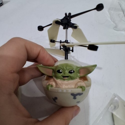 STAR WARS THE CHILD MOTION SENSING HELICOPTER - AGES 6+, 4.5" - BEIGE/GREEN (MODEL : 36270) image 4