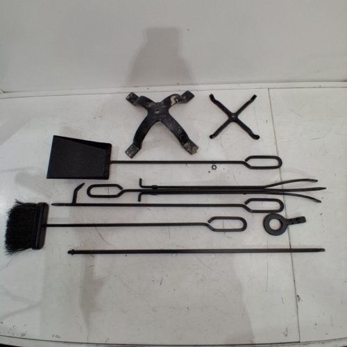 4PC FIREPLACE TOOL SET WITH STAND - 33" - BLACK (MODEL: T58990BK) image 3